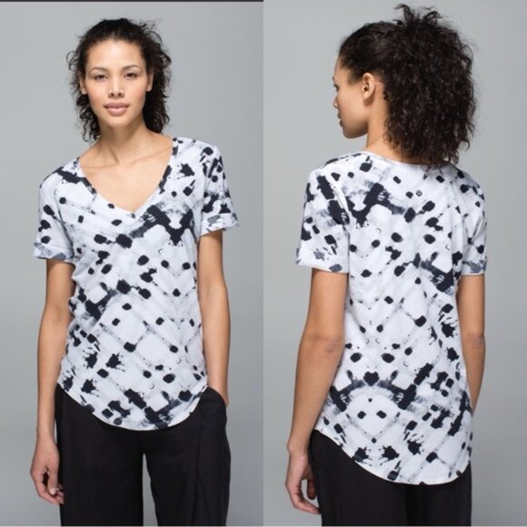 Lululemon | "Ghost weave" Love Tee II Black & White | Size 8 - Picture 1 of 6
